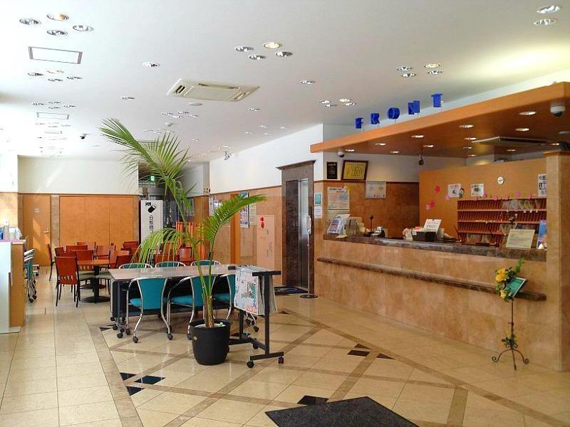 Toyoko Inn Hokkaido Asahikawa Ekimae Ichijo Dori Luaran gambar